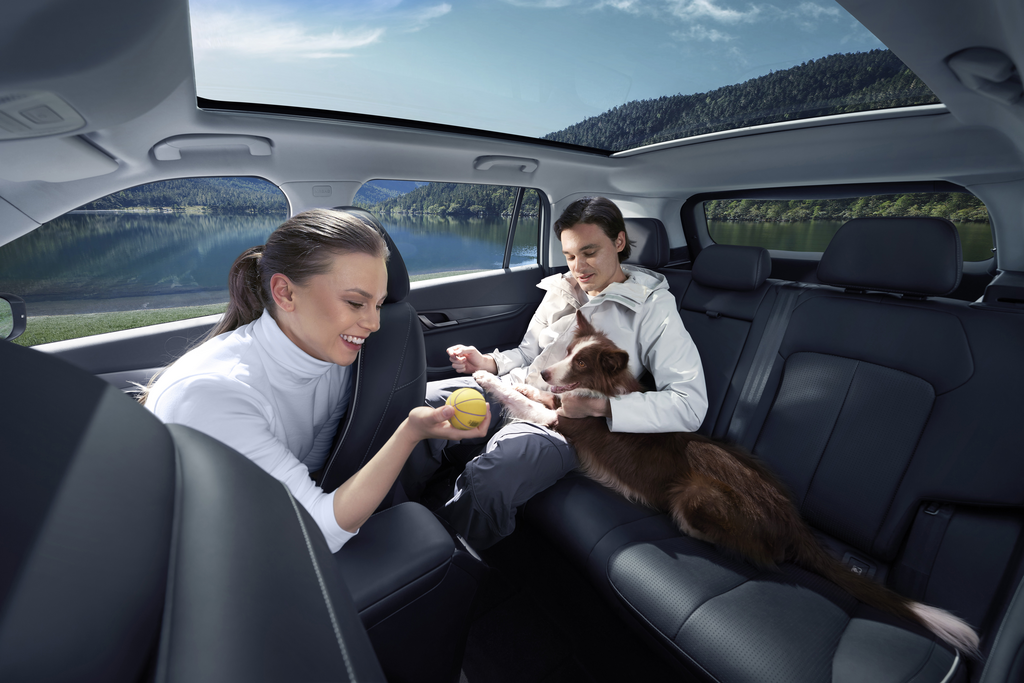 JAECOO 5 Hybrid — zdjęcie modelu, salon OMODA JAECOO Plichta
